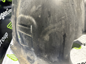 Unutrasnji blatorban pvc desni lijevi Jeep Liberty (fotografija 1)