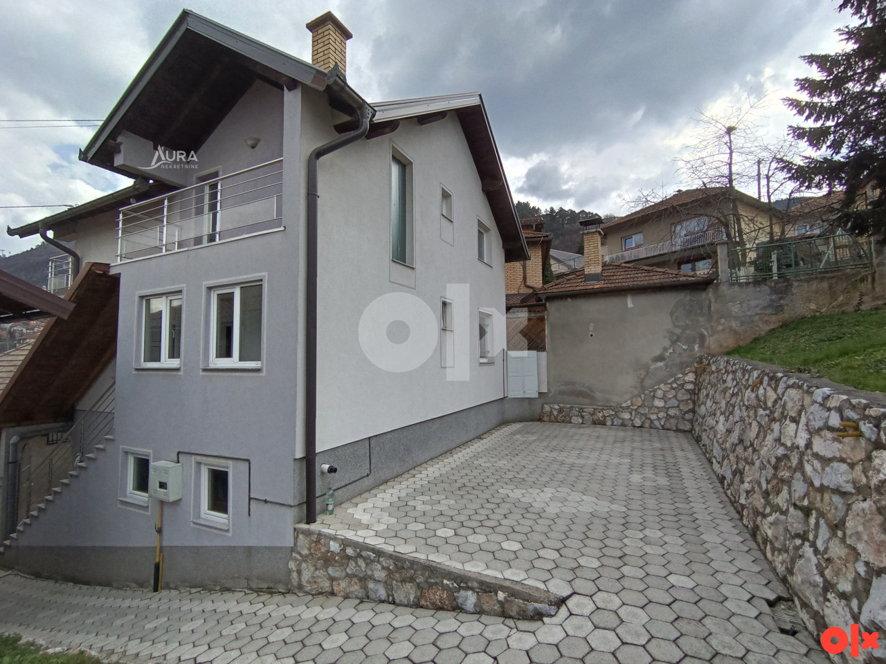 AURA/ For rent /Kuća 200m2 / Bistrik, Stari grad 2