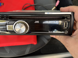jvc cd player JVC KD-R721BT p0traznja plocice