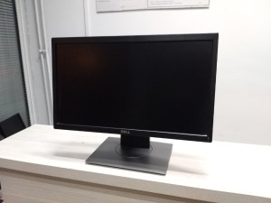 Dell monitor P2017h 21" Hdmi Display port vga Garancija