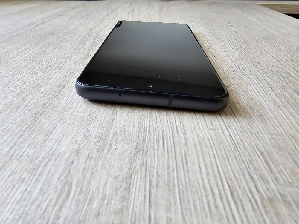 SAMSUNG GALAXY S21 FE 5G 6/128GB (STANJE NOVO)