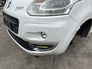 Branik prednji Citroën C3 Picasso (fotografija 3)