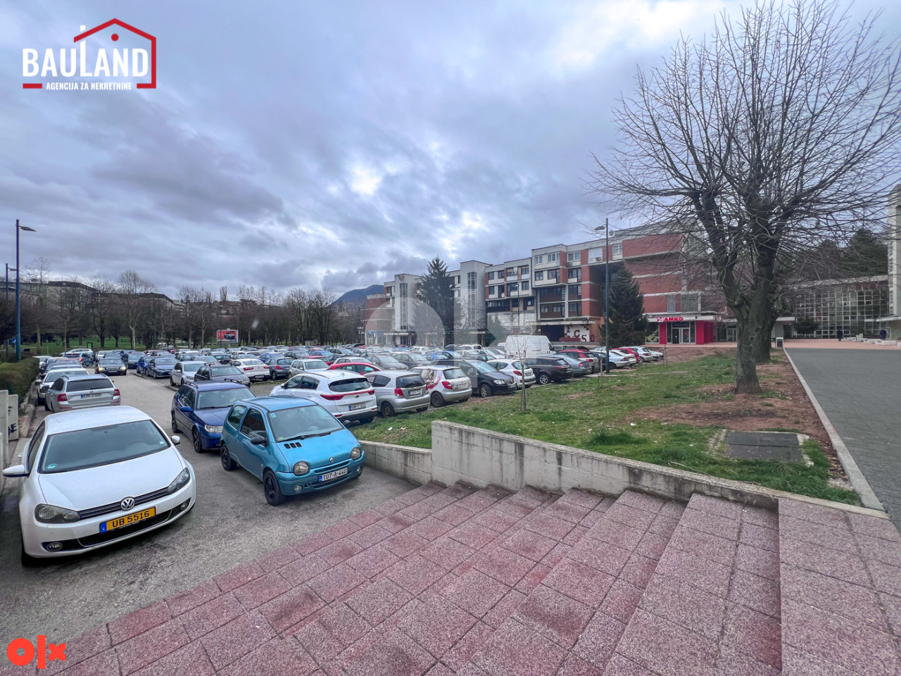 Poslovni prostor površine 34m2, Merhemića trg, Centar 13