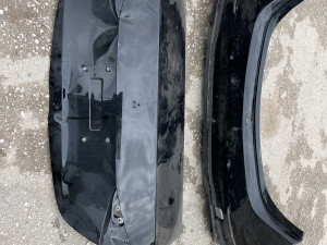 MERCEDES C KLASA W206 BRANIK ZADNJI AMG OSTECEN