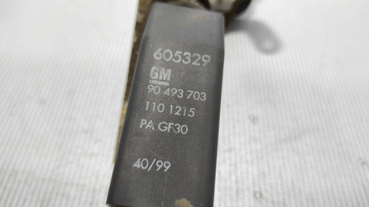 DIJELOVI BRAVA VRATA OPEL ASTRA F > 94-98 605329