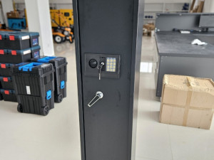 ORMAR SEF ZA ORUZJE 145X30X35
