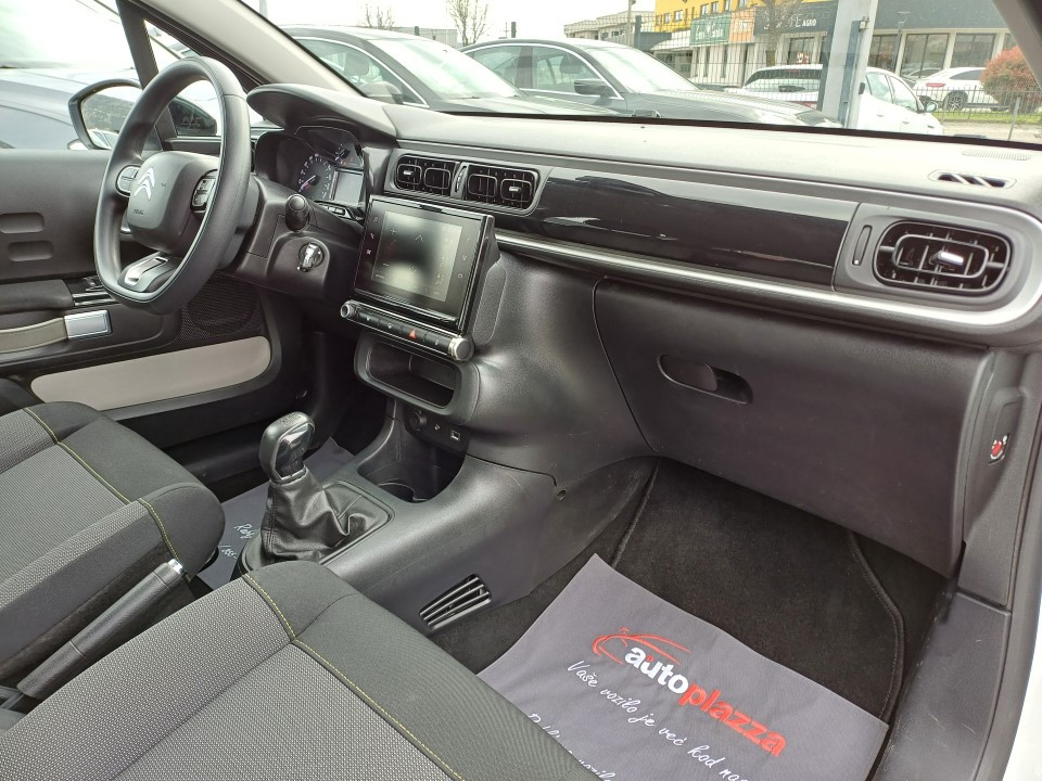 Citroen C3 1.2 BENZIN SHINE NEW MODEL