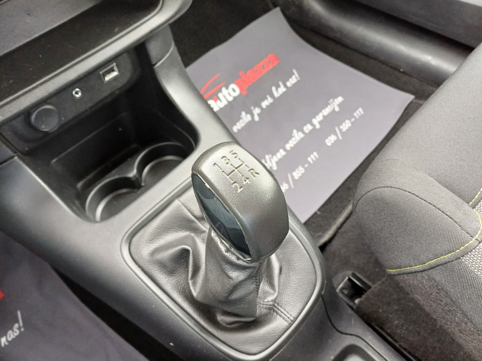Citroen C3 1.2 BENZIN SHINE NEW MODEL