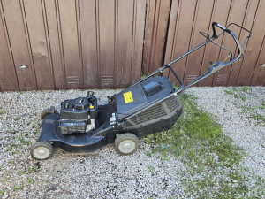 Kosacica samohodna kosilica GGP Italy