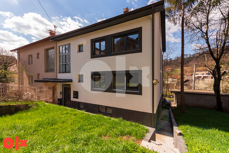 Kuća i okućnica - Sarajevo - Centar - 347m2