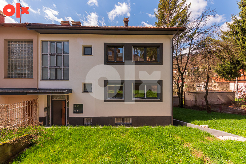 Kuća i okućnica - Sarajevo - Centar - 347m2 2