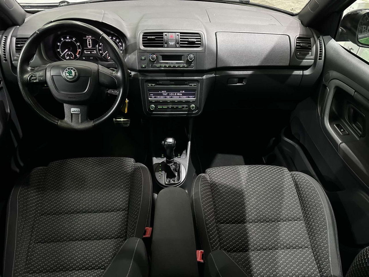ŠKODA FABIA VRS 1.4i DSG AUTOMATIK, 2011 GOD, ŠIBER