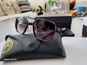 Naocale Ray Ban,futrola rb i krpica,NOVO