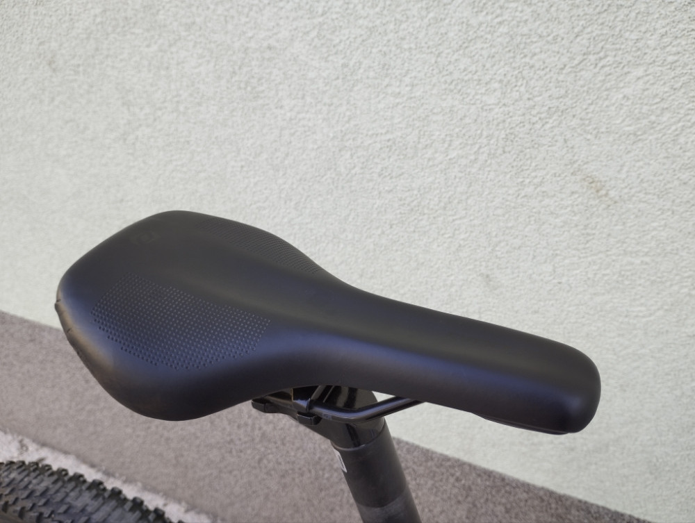 Scott Aspect F27 2021. L Ram 27.5" Altus Shadow 2x8 Hidraulika
