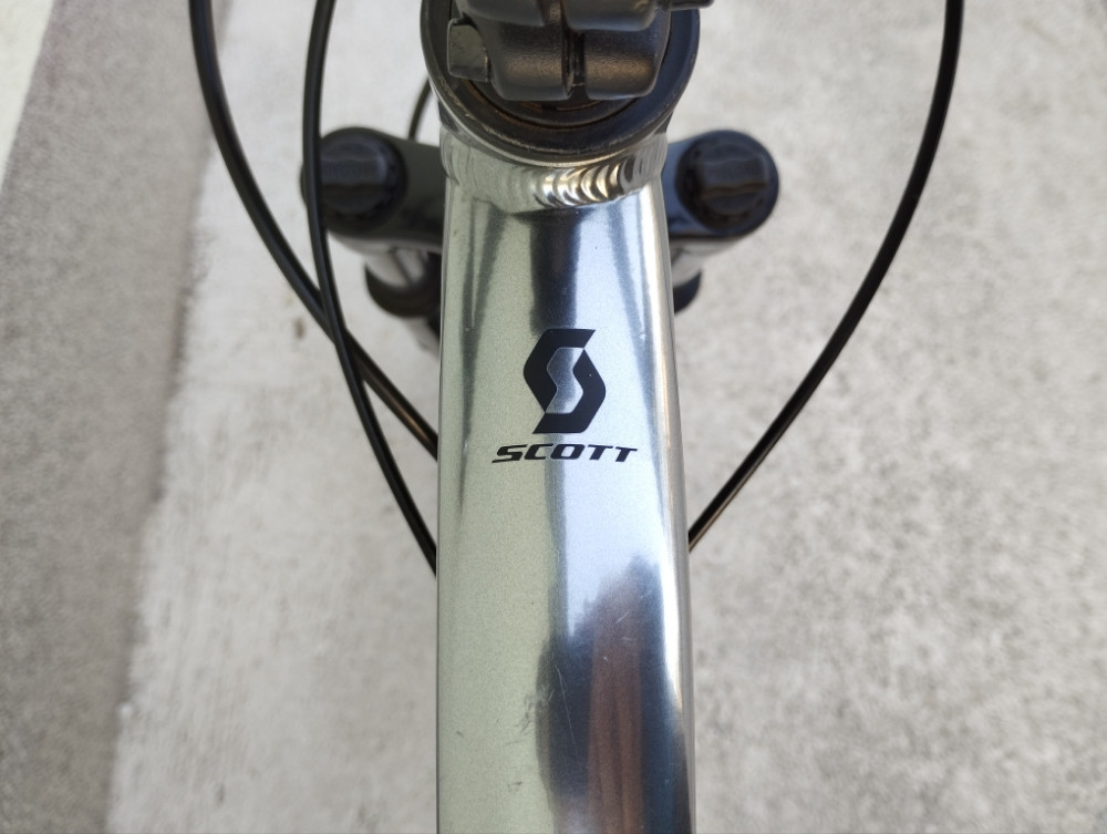 Scott Aspect F27 2021. L Ram 27.5" Altus Shadow 2x8 Hidraulika
