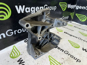 Nosac motora Renault Megane 2011 (fotografija 3)