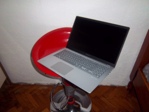 ASUS i5 1135G7 15,6" / 16gb / 512 SSD / 4-5h bat