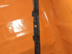 NOSAC BRANIKA Z SREDNJI VW PASSAT 7 B7 KARAVAN 3AE807863 EN