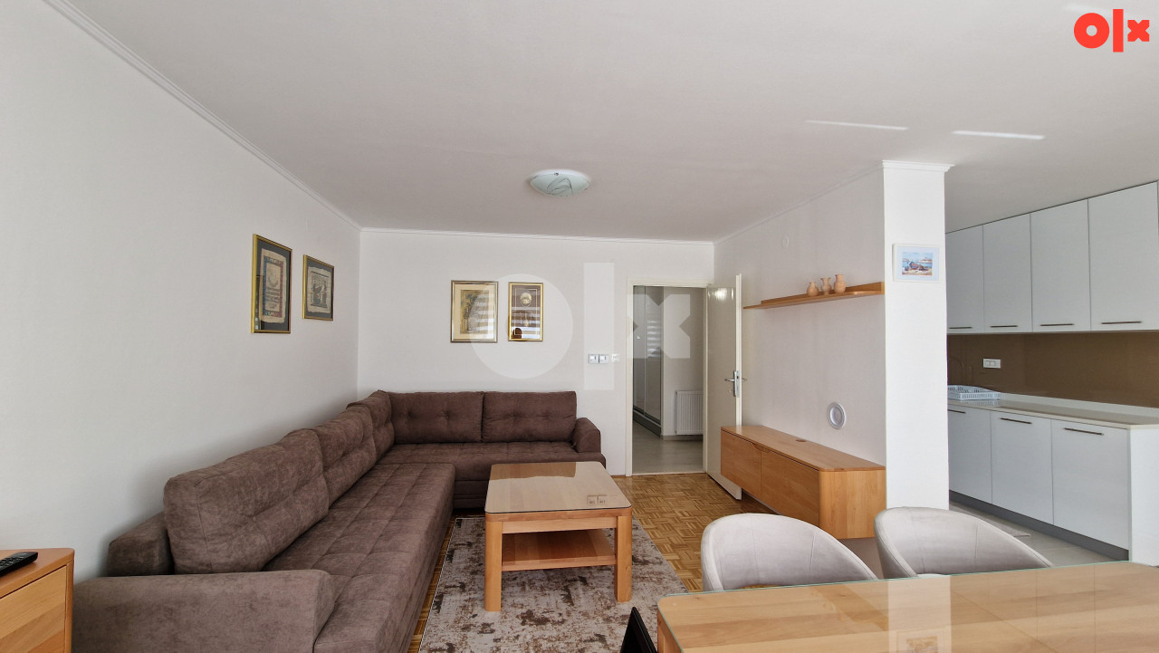 Renoviran stan Sarajevo - Centar 62m2-Koševsko brdo