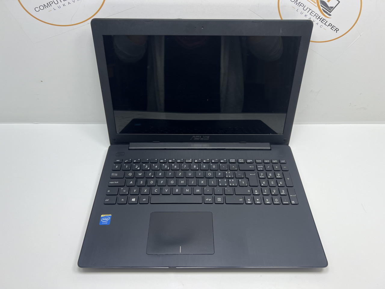 Laptop Asus (Celeron N2840/4GB/500GB/0h)