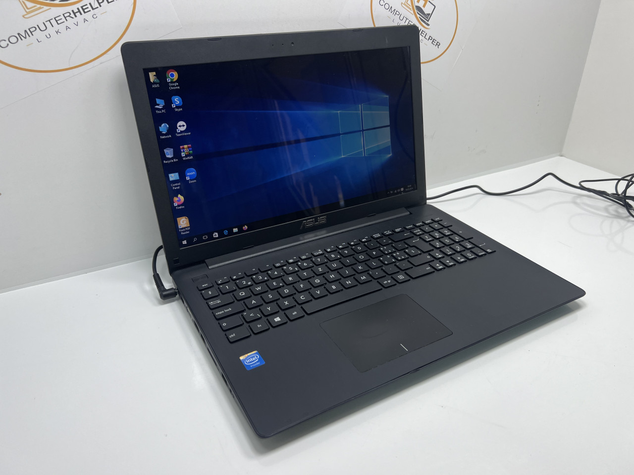 Laptop Asus (Celeron N2840/4GB/500GB/0h)