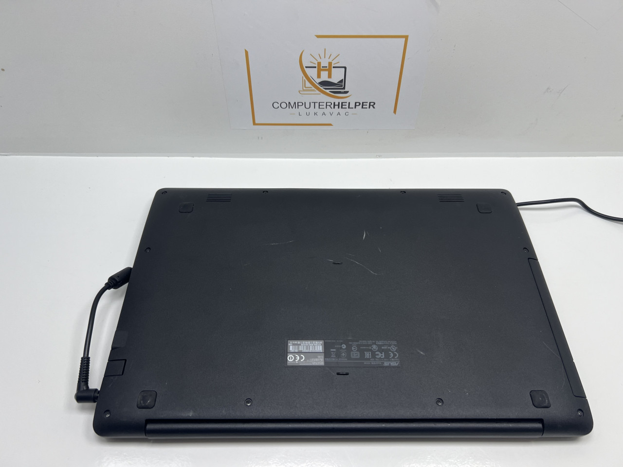 Laptop Asus (Celeron N2840/4GB/500GB/0h)