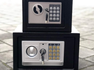 Sef kasa trezor za novac nakit i oružje