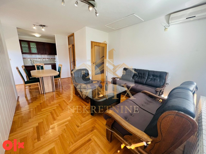 Dvoiposoban stan i garažno mjesto Paprikovac Banja Luka 54m2