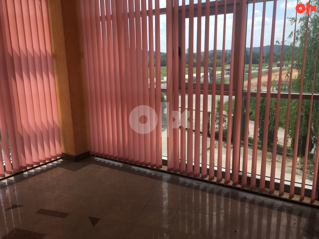 Kancelarijski prostor Lukavac - Tuzla 061894645 400m2 3