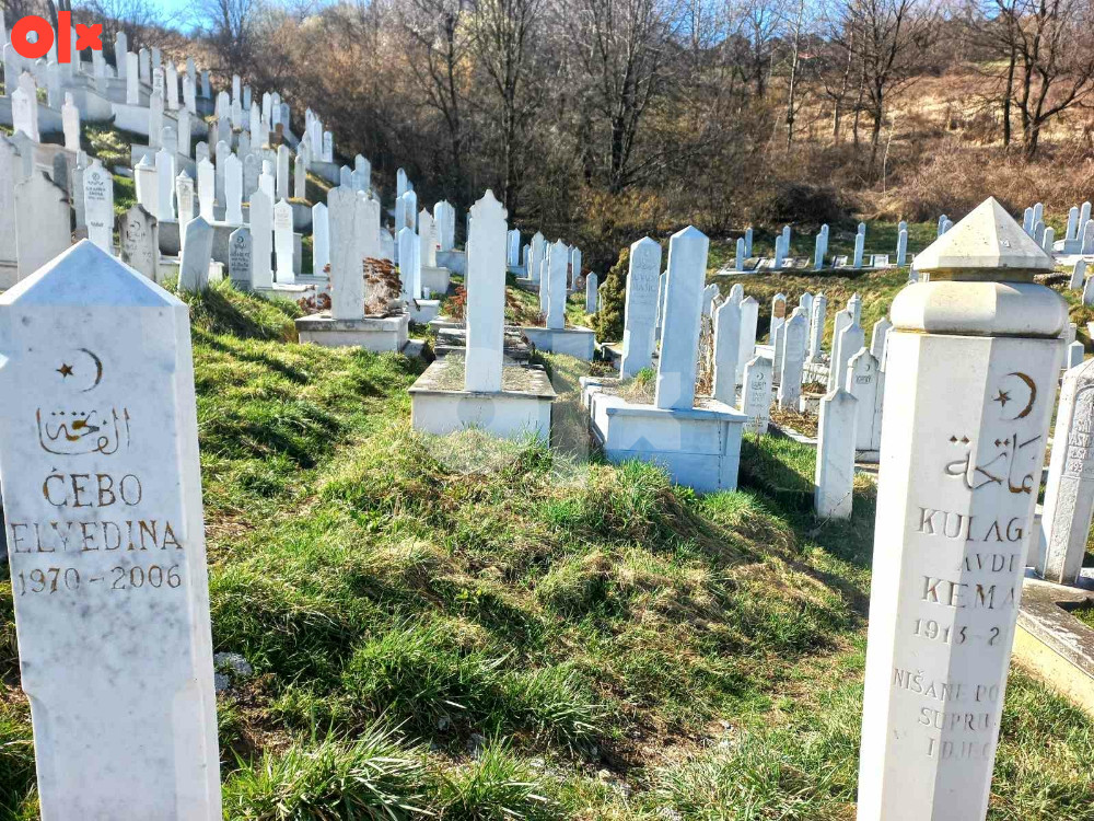 GROBNO MJESTO MUSLIMANSKA PARCELA GROBLJE BARE
