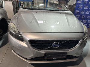 Volvo V40 10/13 - dijelovi 1.6 D
