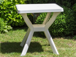 Bastenski sto Orlando 60x60 kocka IPPI baštanski