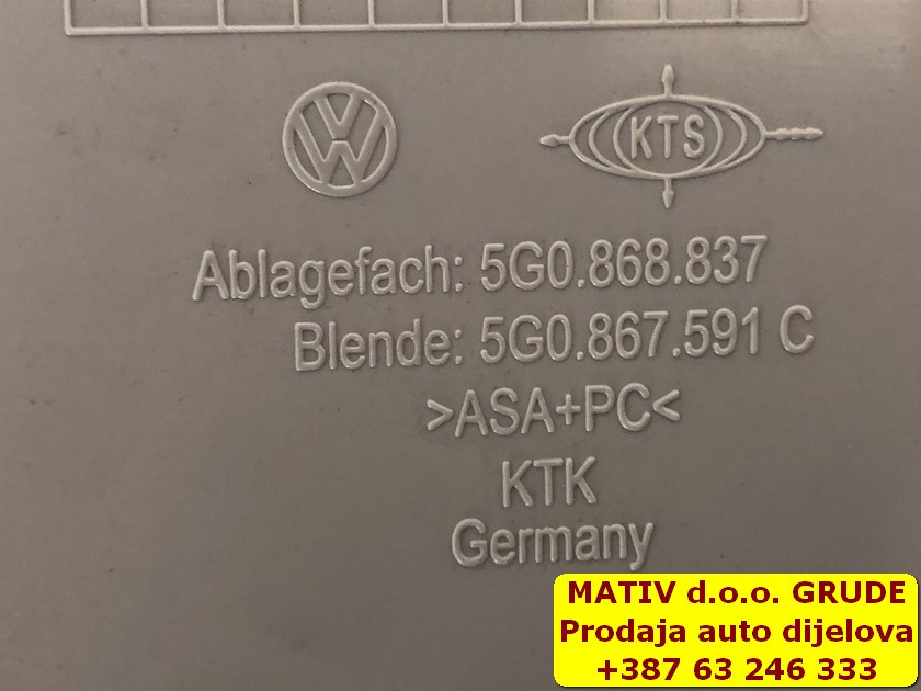 Svjetlo u kabini VW Golf 7 2014 5G0868837 5G0867591C