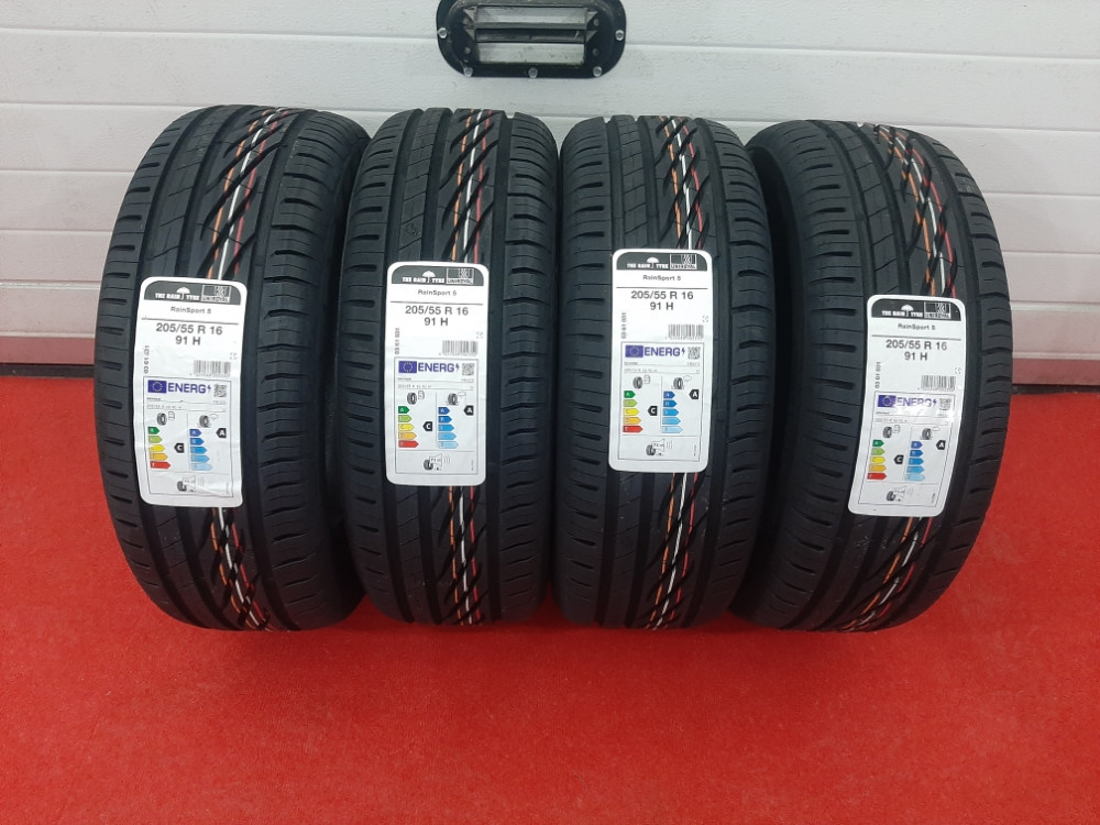 Pneus été Pneu Uniroyal RainSport 5 FR - 225/45R17 - Été - Haute Adhérence Pluie Pneus été 225/45R17 Uniroyal