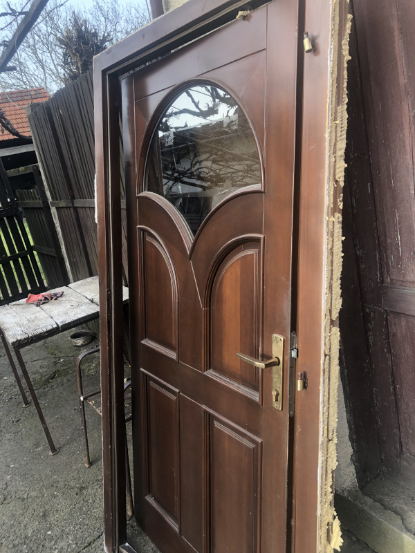 Vrata ulazna FAGUS - Vrata - OLX.ba