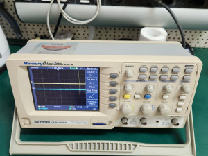 Digitalni osciloskop , mjerni instrument oscilloscope