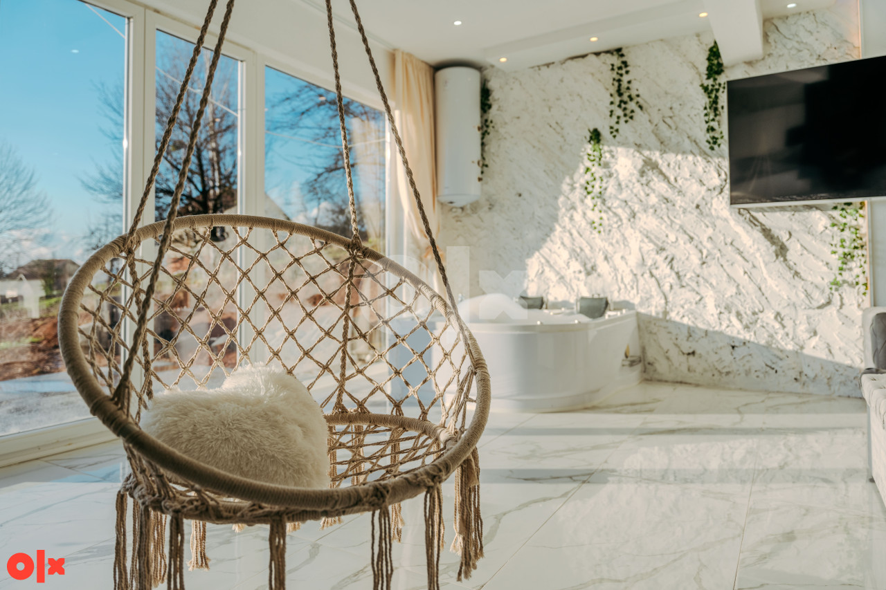 STAN NA DAN KUCA BAZEN SAUNA & JACUZZI izdavanje PROSLAVE 21