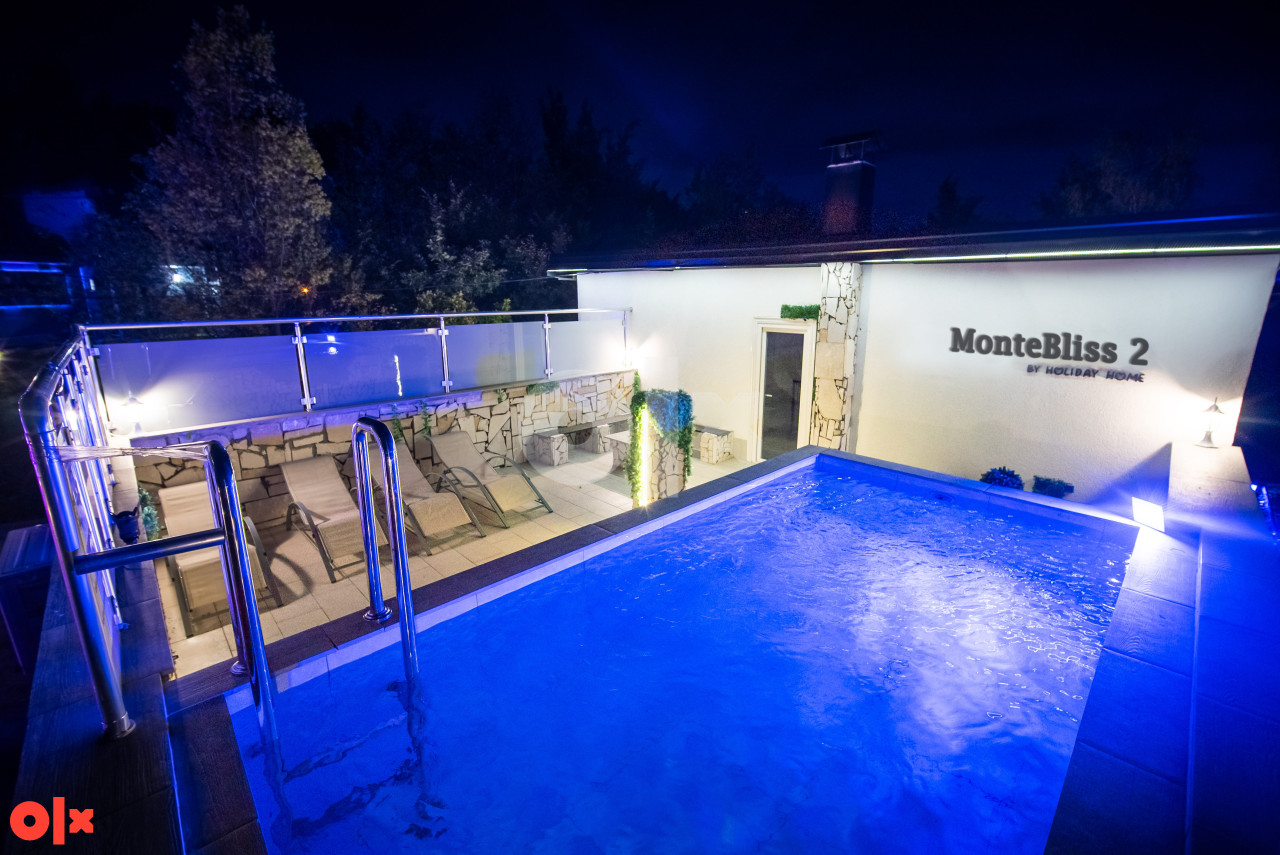 STAN NA DAN KUCA BAZEN SAUNA & JACUZZI izdavanje PROSLAVE 15