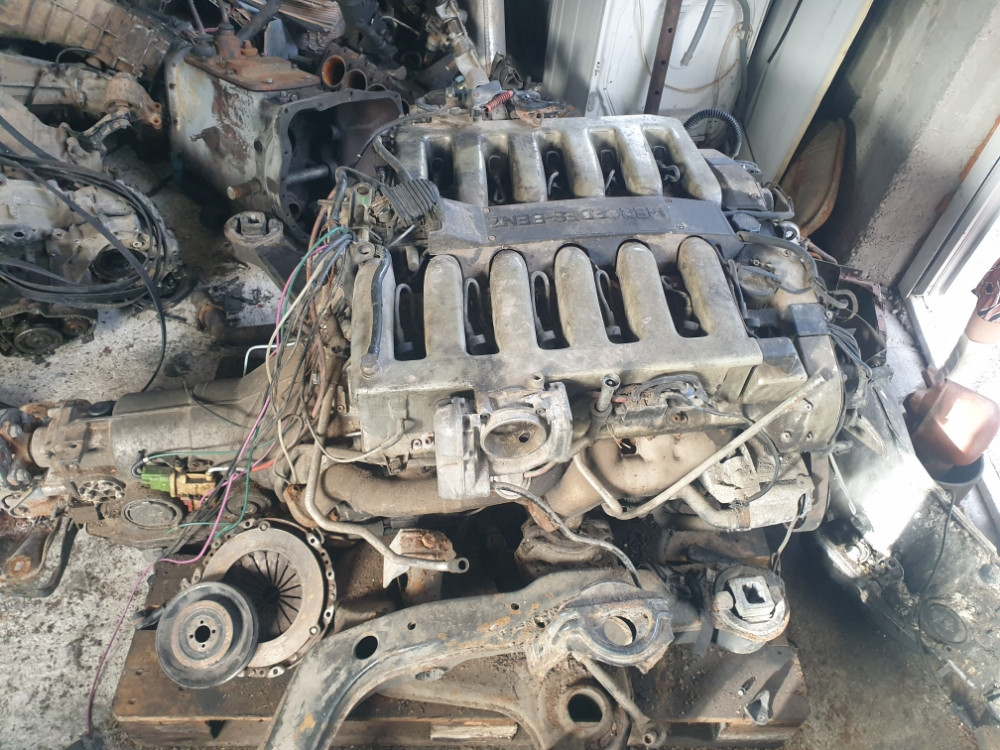 Mercedes Benz V12 S600 engine with gearbox