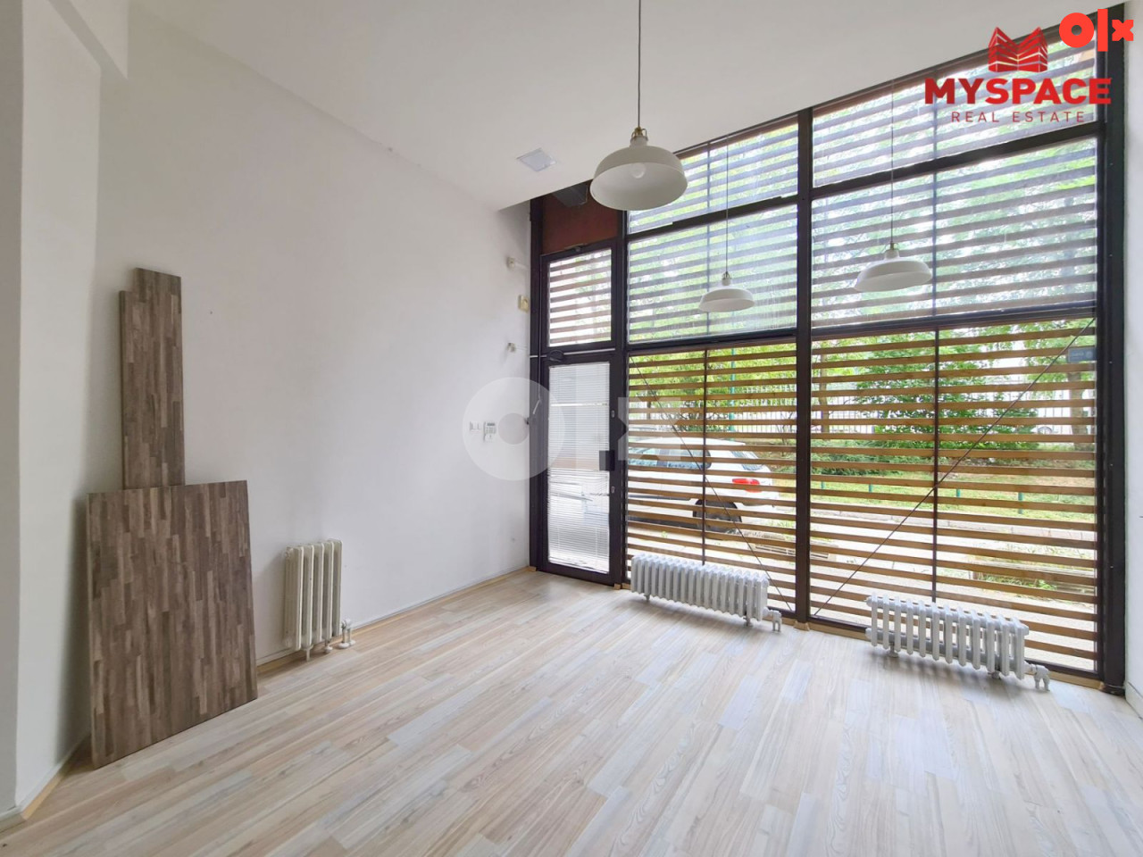 MY SPACE/ Poslovni prostor/ Marijin Dvor/ 21(29) m2 9