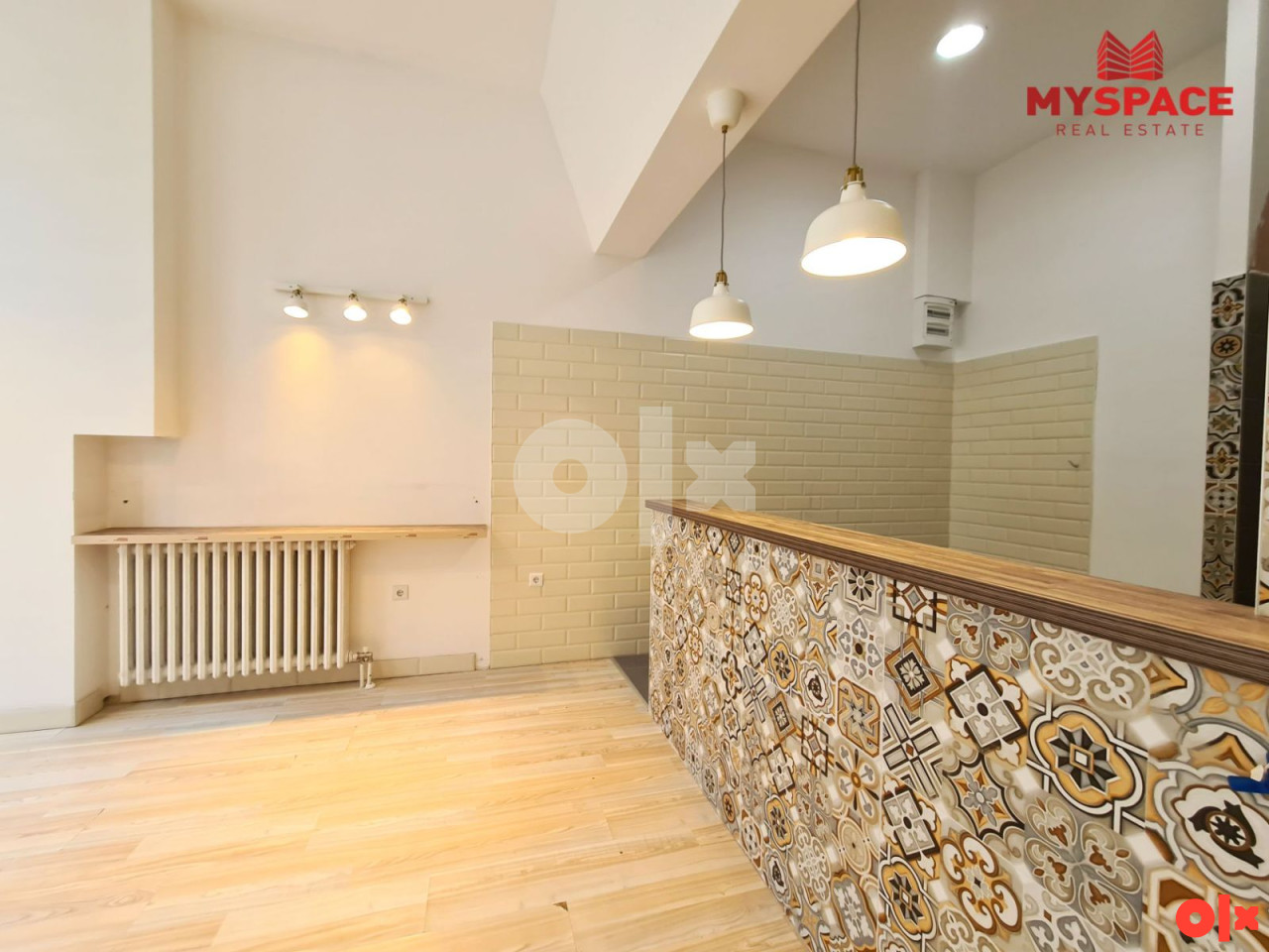MY SPACE/ Poslovni prostor/ Marijin Dvor/ 21(29) m2 6