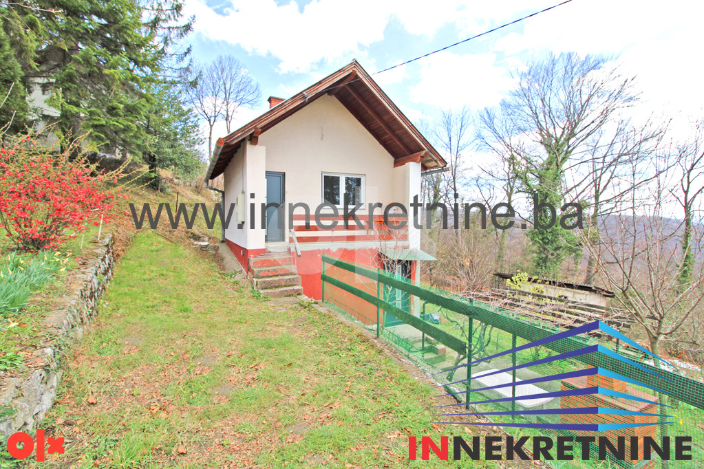 Vikendica 50 m2 na parceli 418 m2 Banj brdo, Majevica