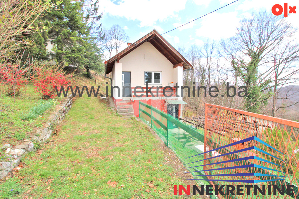 Vikendica 50 m2 na parceli 418 m2 Banj brdo, Majevica 2