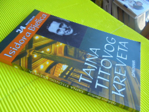 Tajna Titovog kreveta, Isidora Bjelica