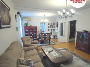 Trosoban stan u centru grada,81m2 photo 5