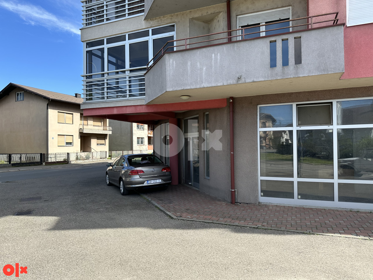 Poslovni prostor u Gradišci - 261,15 m2 3
