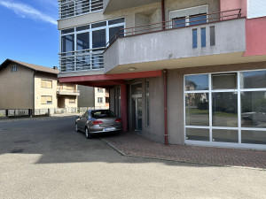Poslovni prostor u Gradišci - 261,15 m2 photo 3