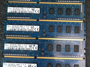 Hynix 4GB DDR3 1600MHz  5kom