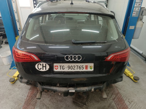 Gepek  vrata Audi q5 LZ9Y  CoD boje dijelovi djelovi
