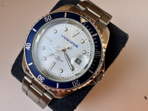 Sat VIAGR.A :) Quartz Submariner kao nov